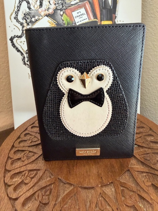 kate spade Handbags - Kate Spade Clifton Lane Penguin Passport Wallet